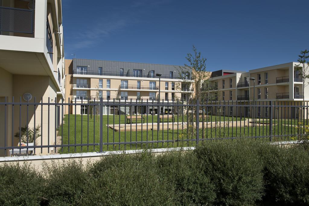 Domitys La Clef Des Champs Aparthotel Поатие Екстериор снимка